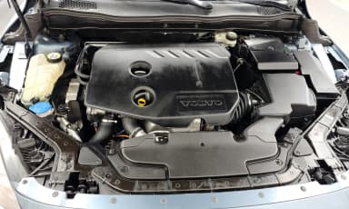 V40