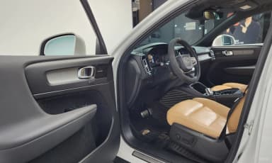 XC40