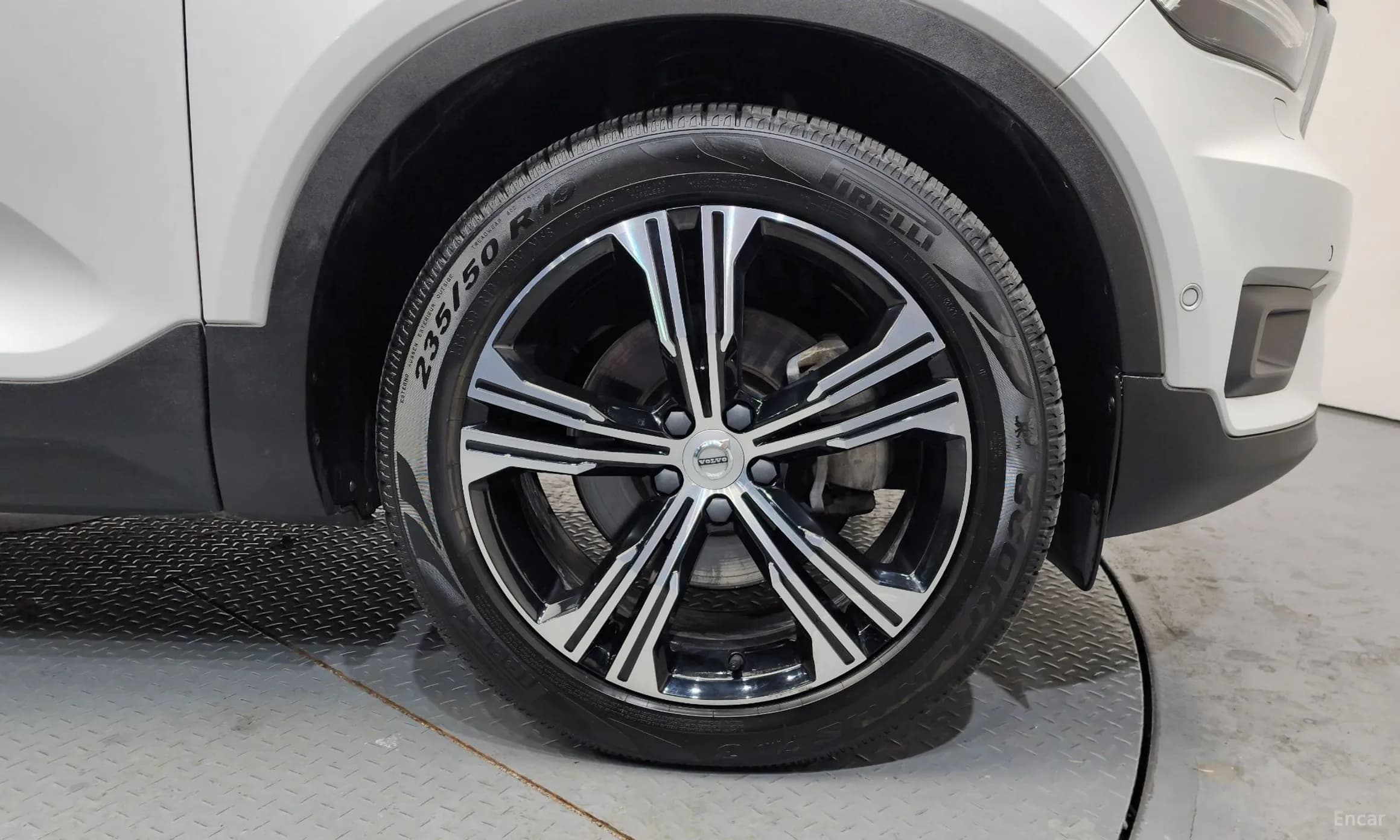 XC40