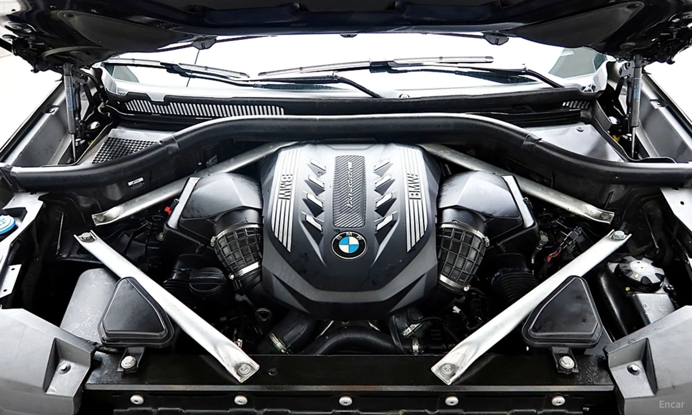 X5 (G05)