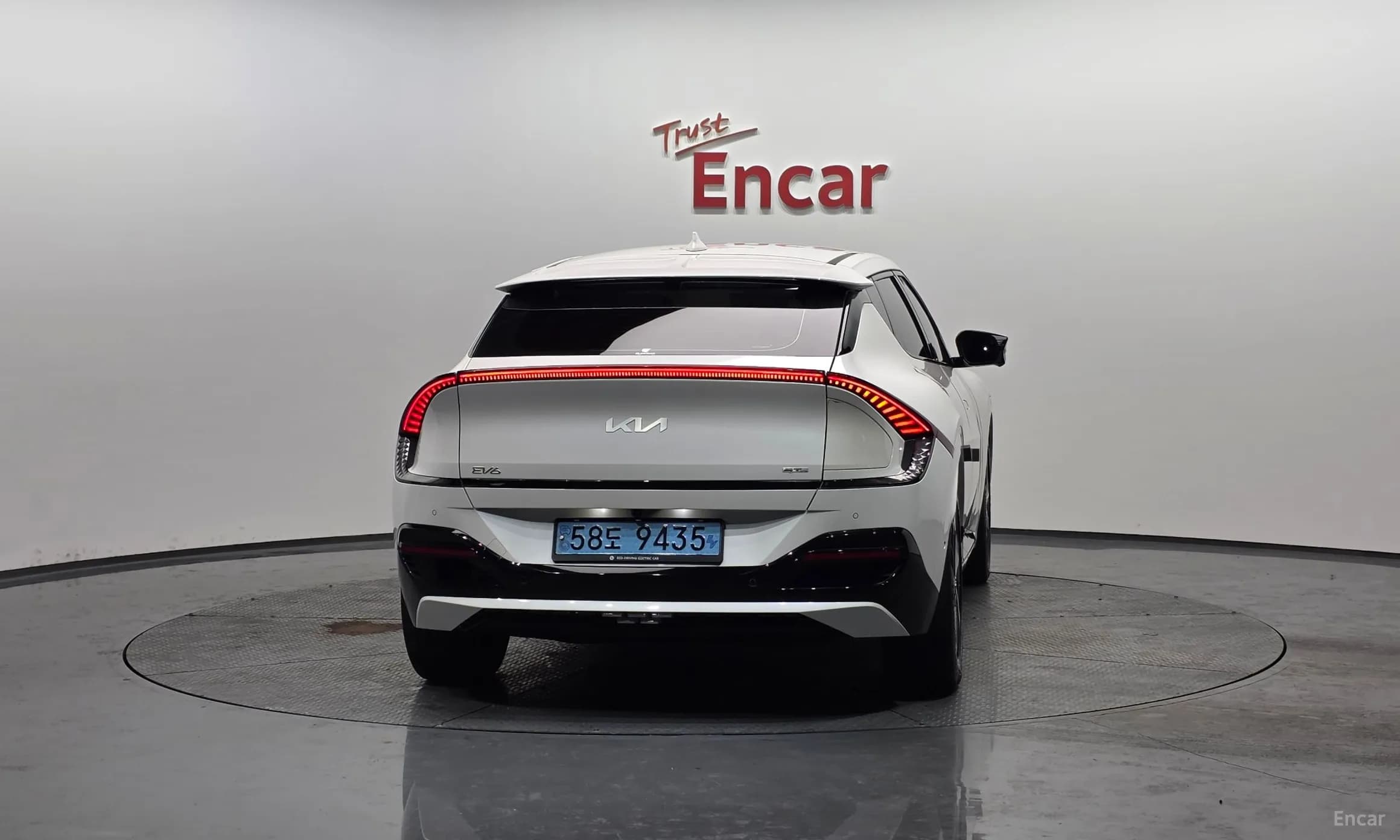 EV6