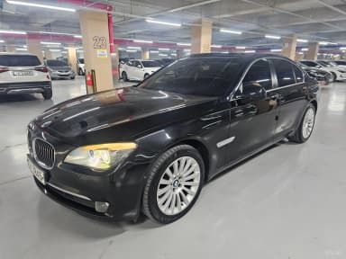 7 Series (F01)