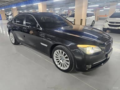 7 Series (F01)