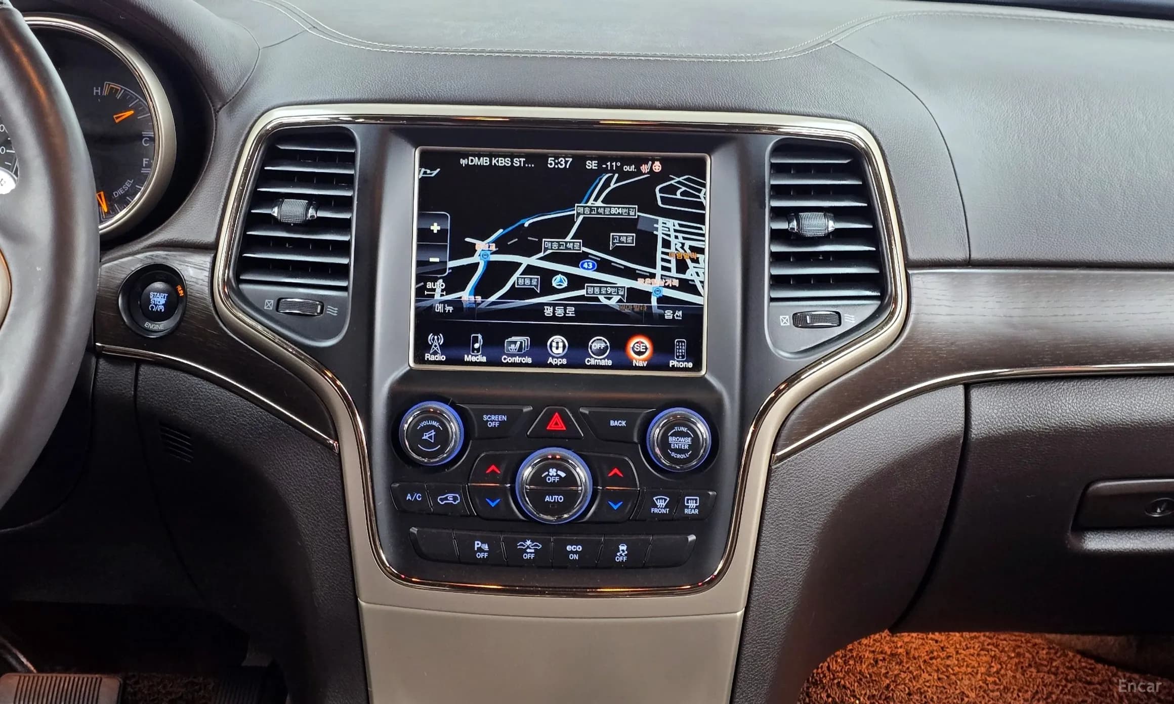 Grand Cherokee