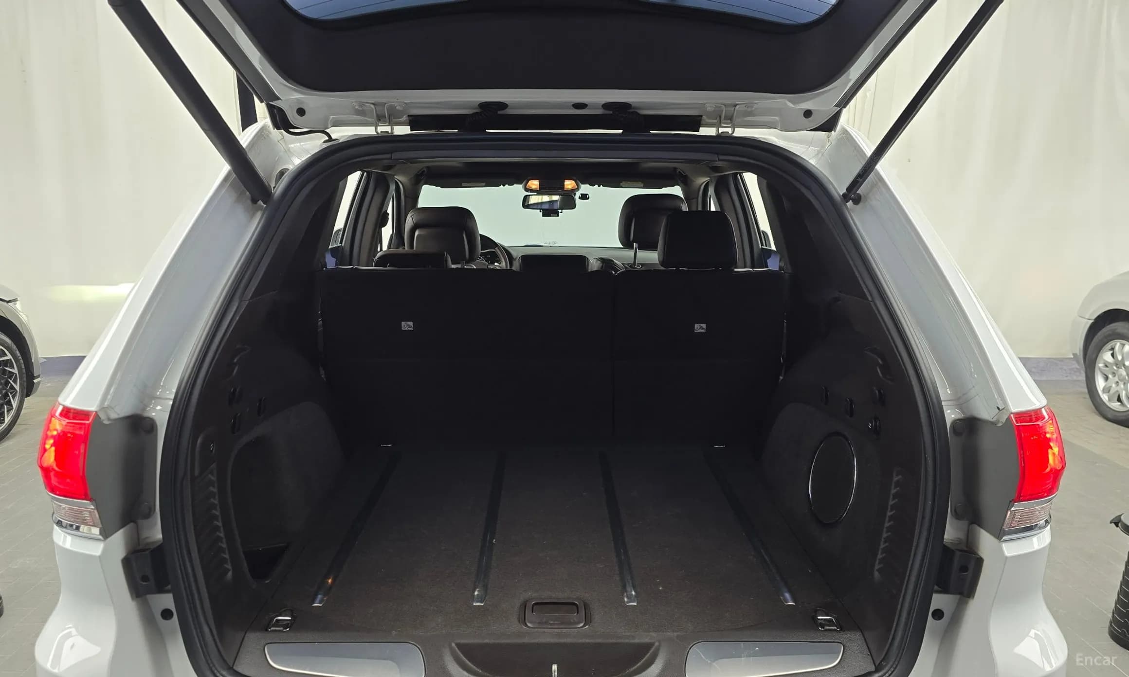 Grand Cherokee