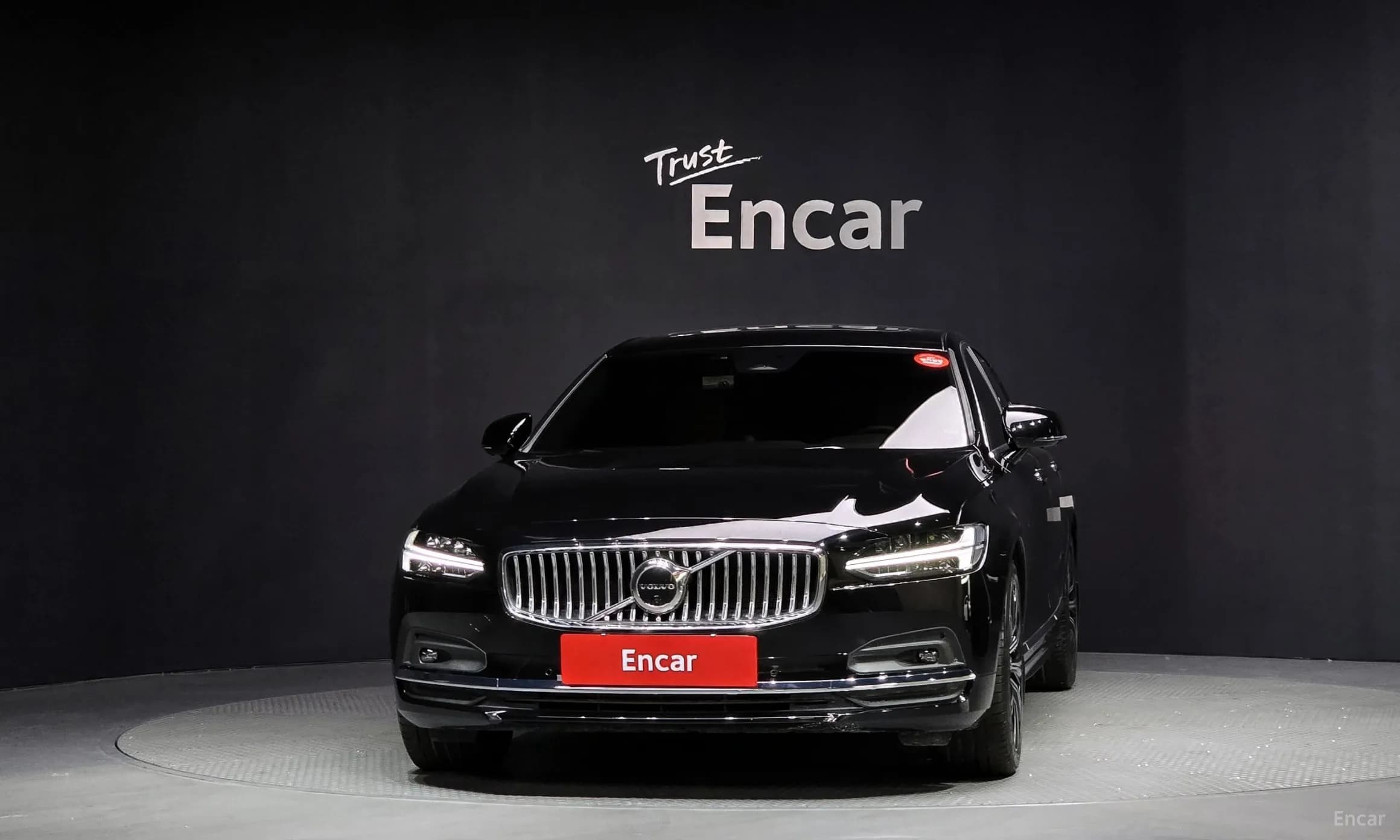 S90