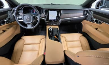 S90