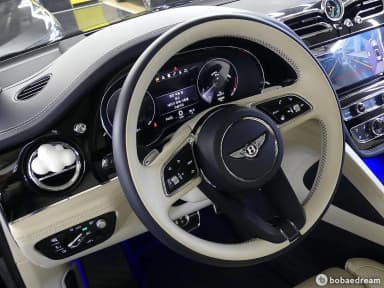 Bentayga