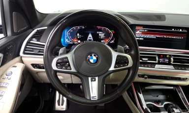 X7 (G07)