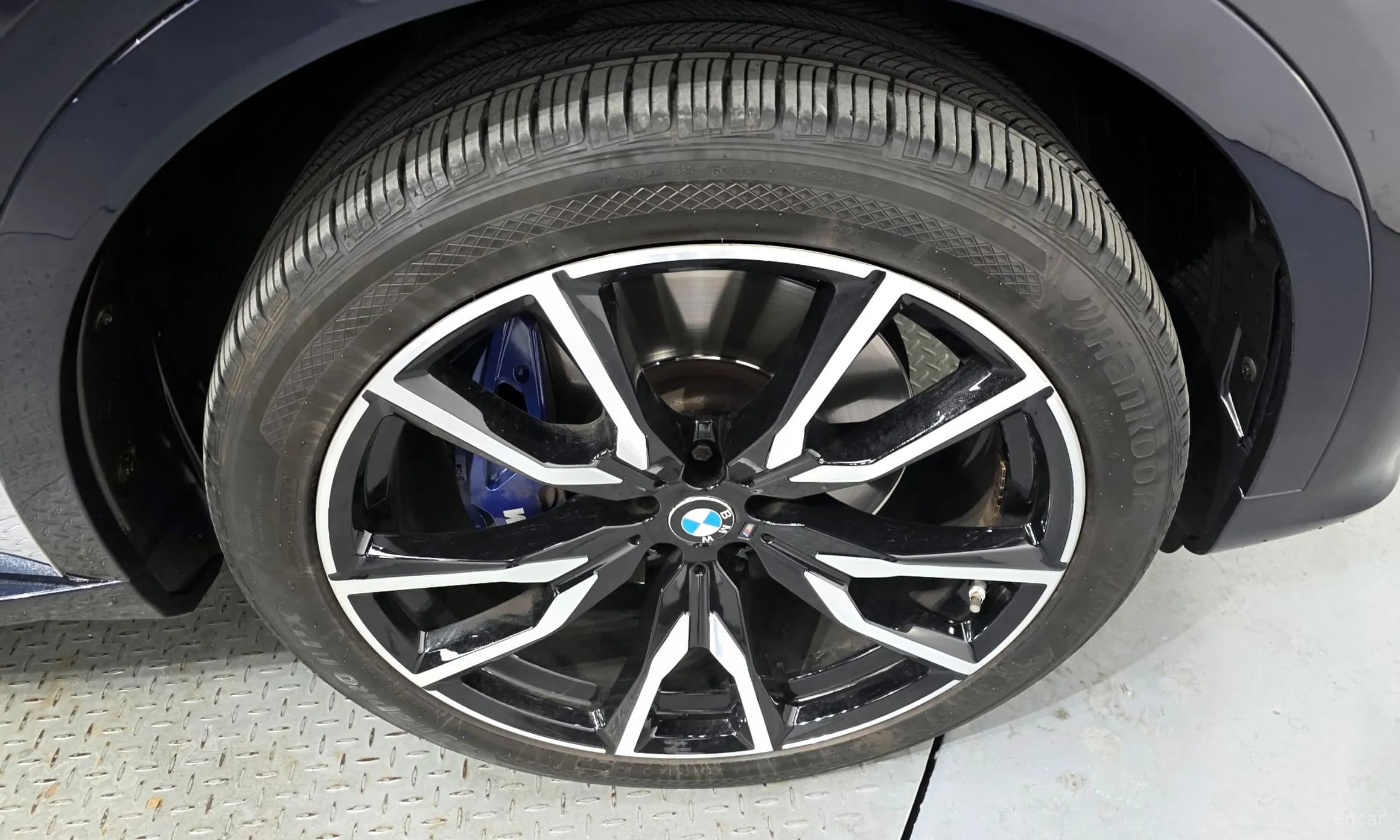 X7 (G07)