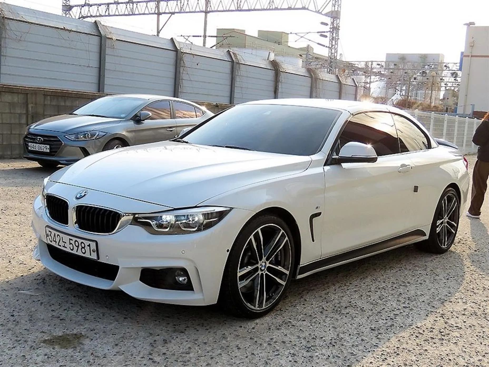 Series 4 (F32)