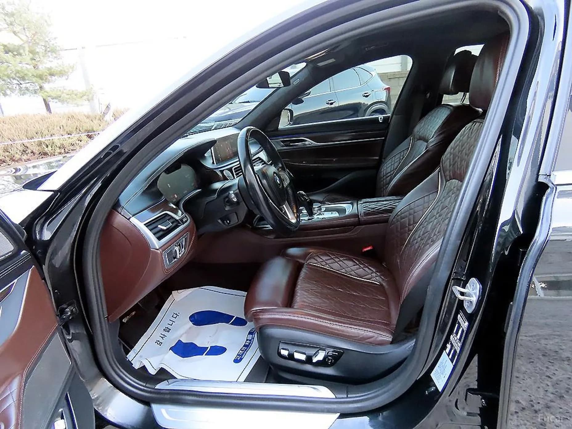 7 Series (G11)