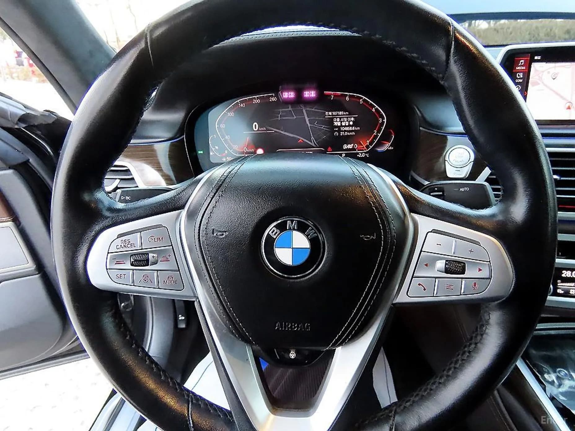 7 Series (G11)