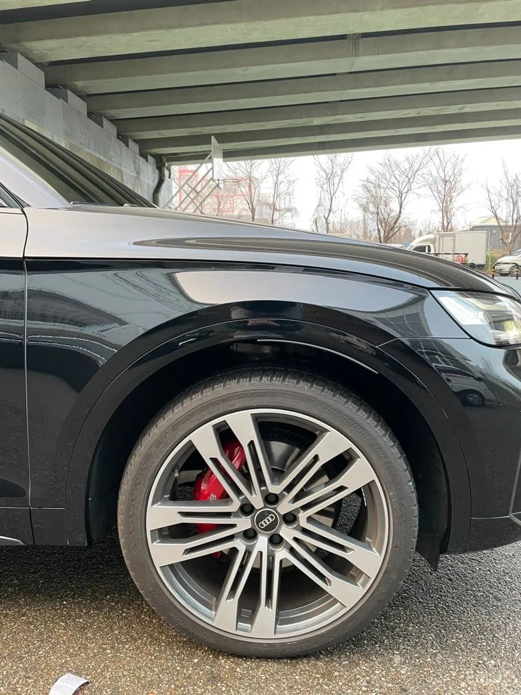 SQ5 (FY)