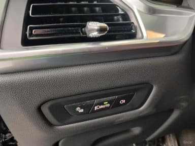 X6 (G06)
