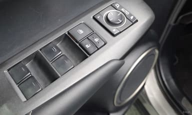 NX300h
