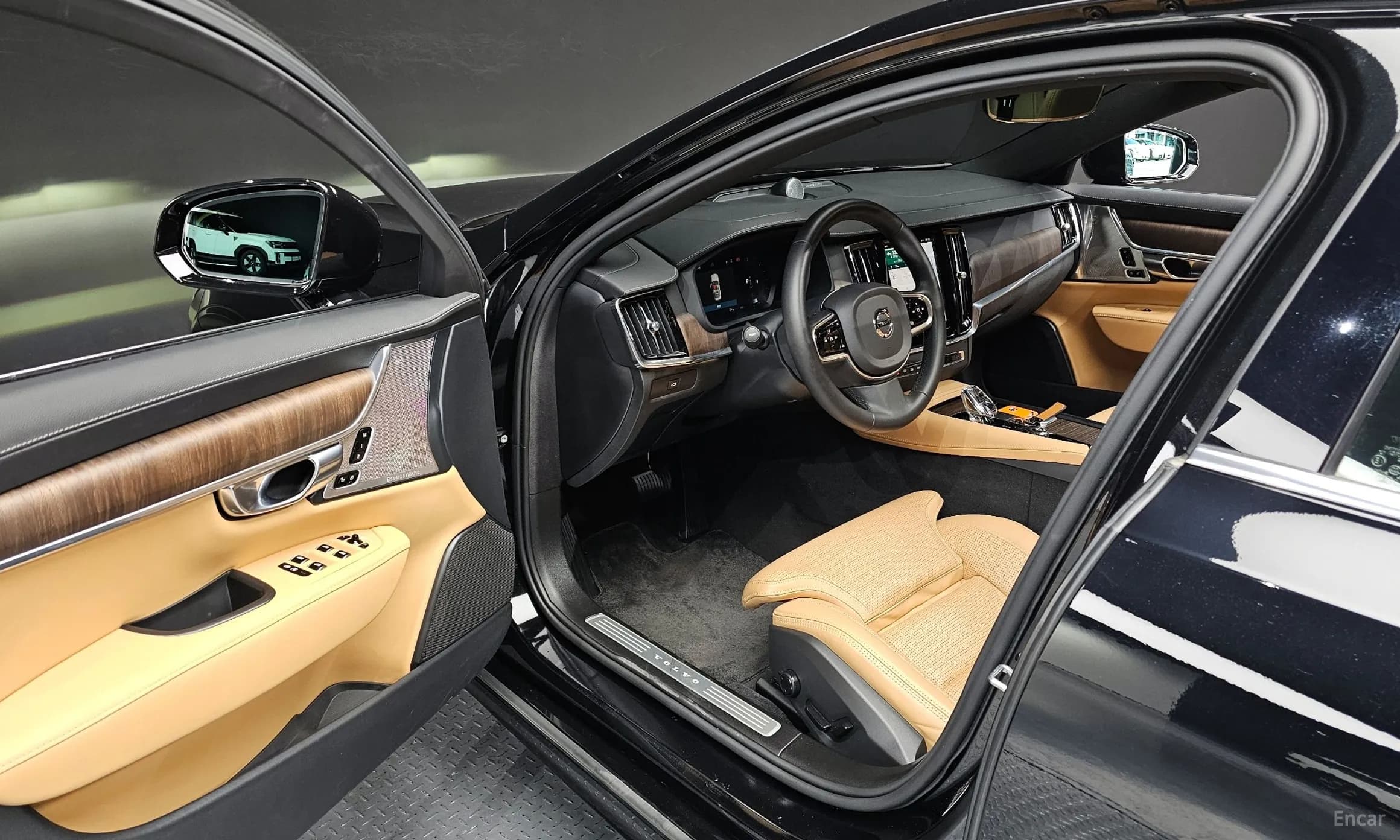 S90