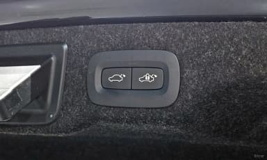 S90