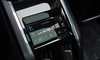 S90