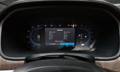 S90
