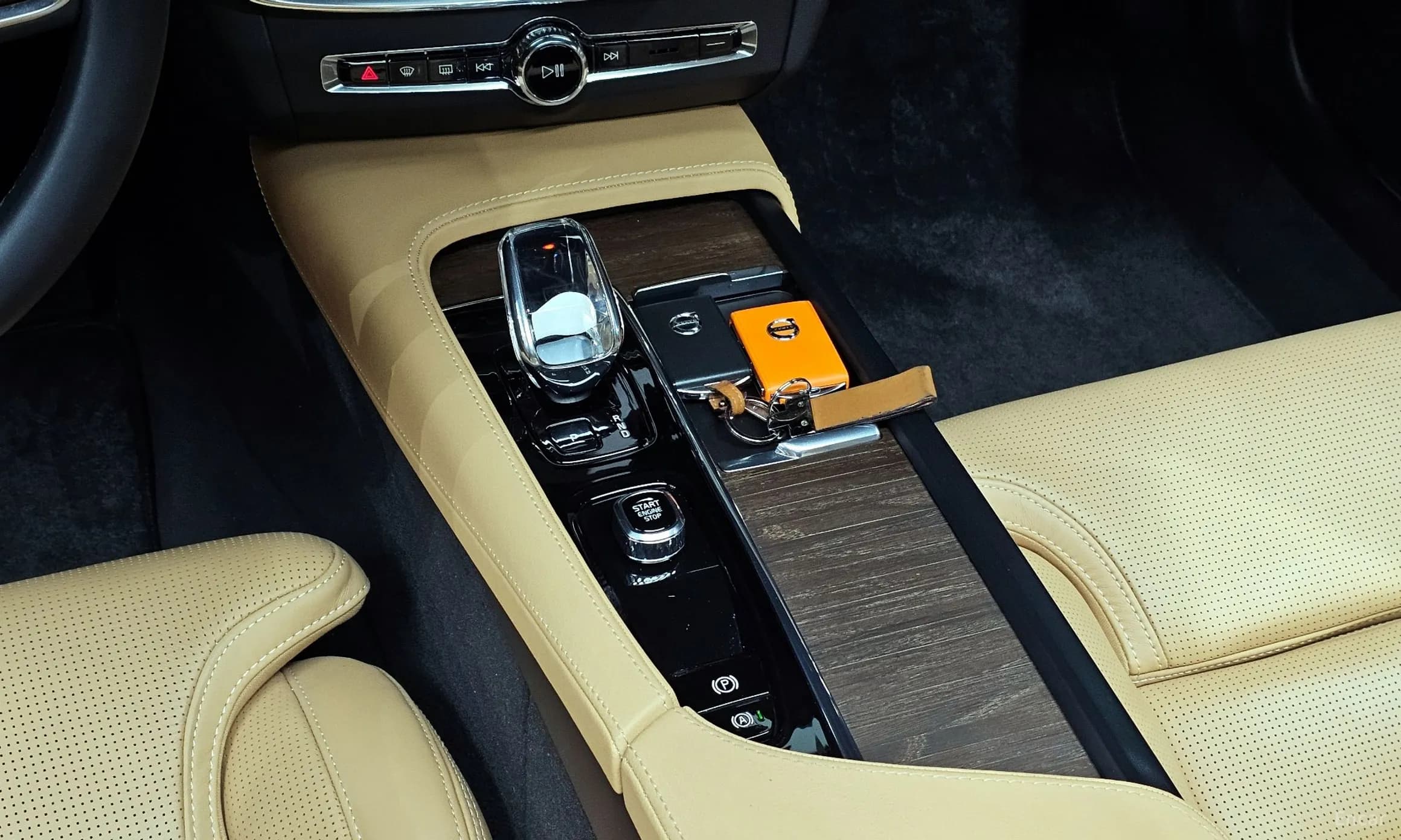S90