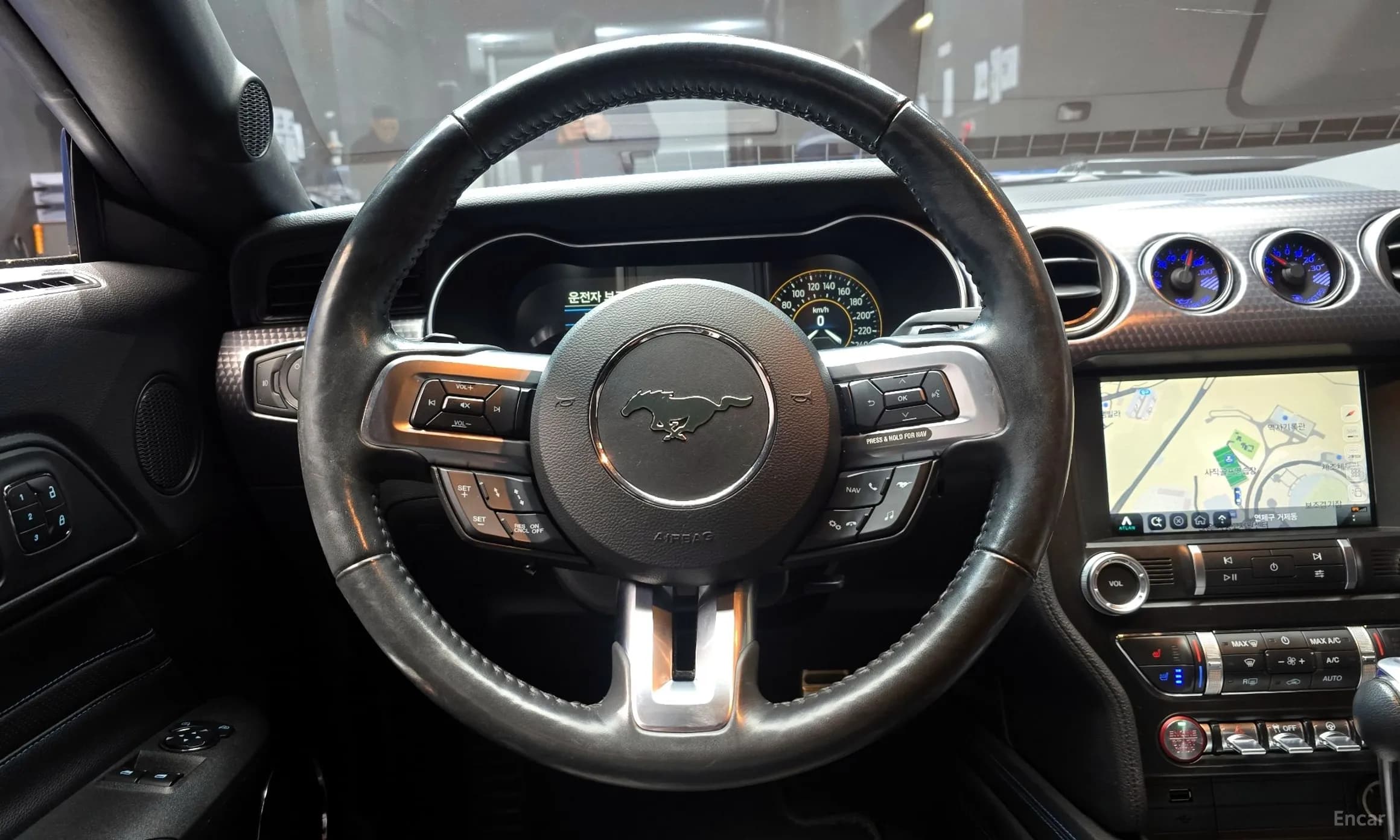 Mustang