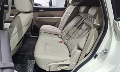 G4 Rexton