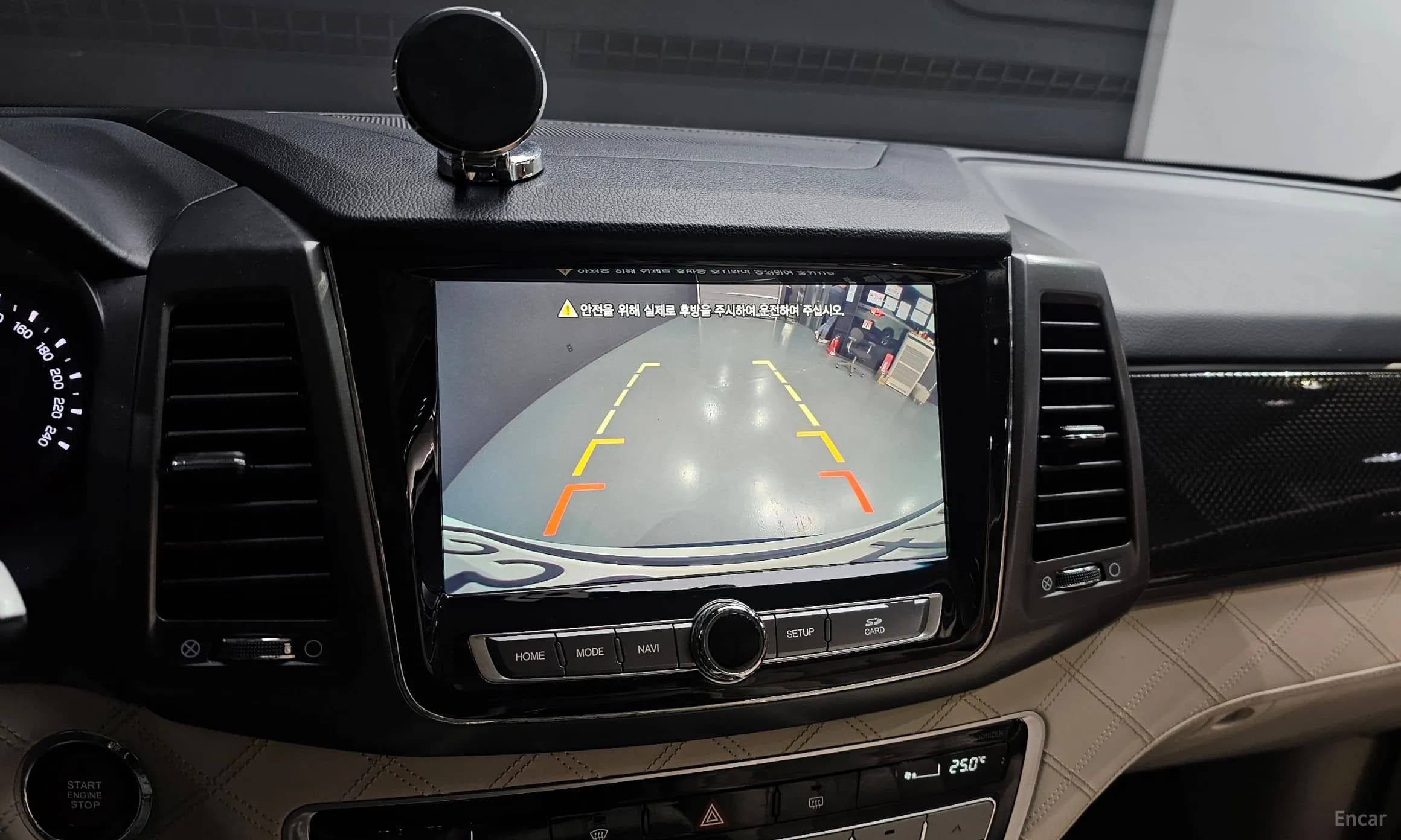 G4 Rexton