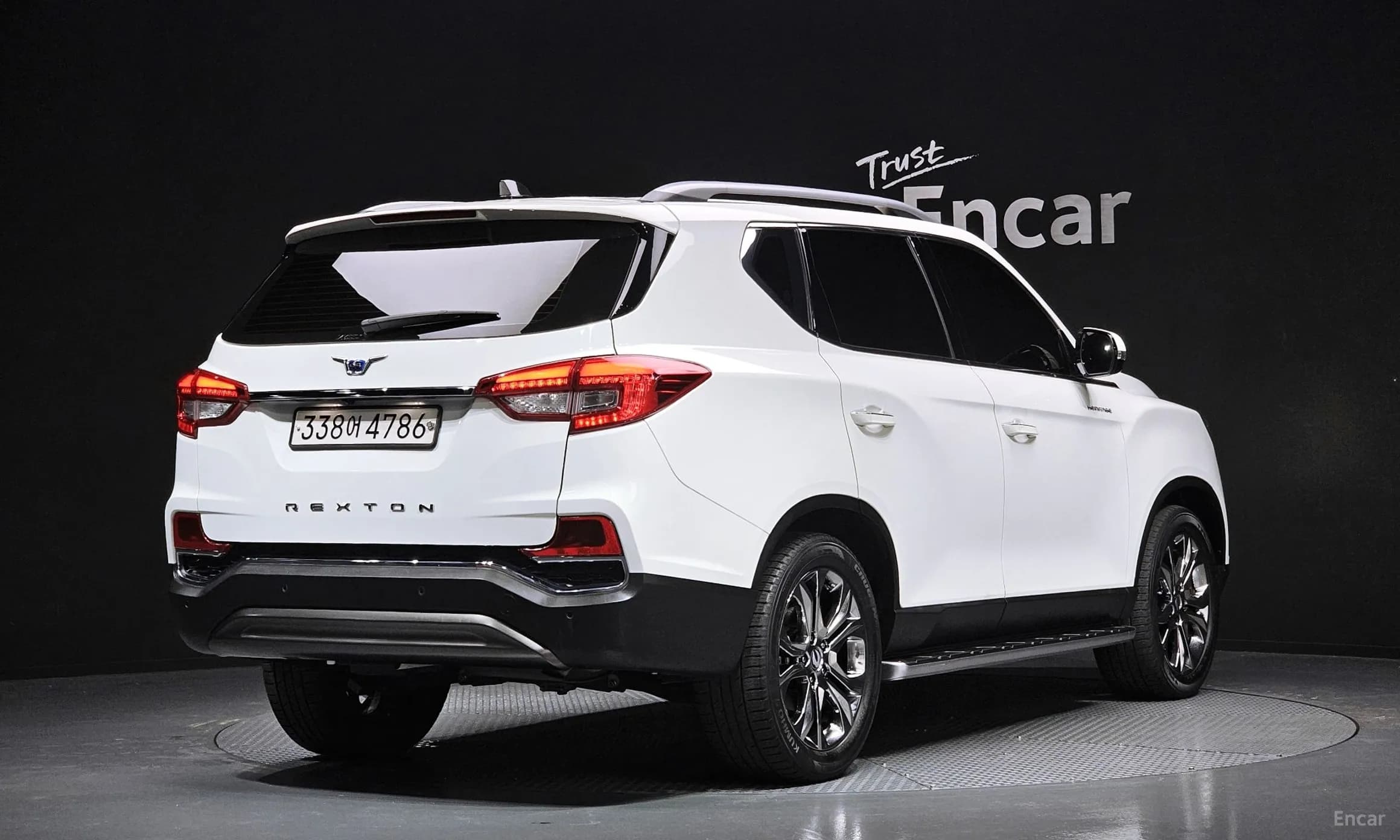 G4 Rexton