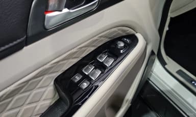 G4 Rexton