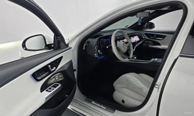 E-Class W214