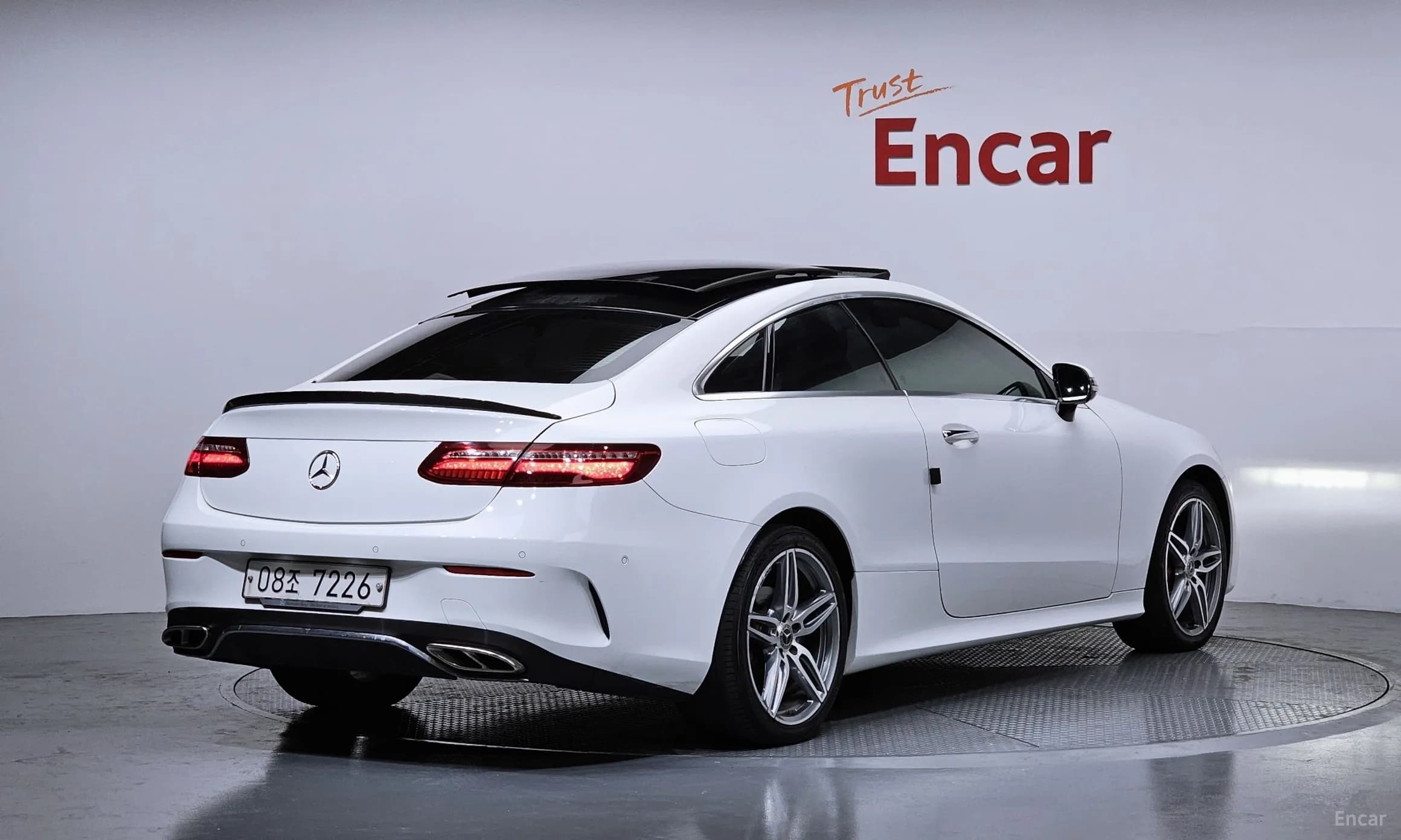 E-Class W213