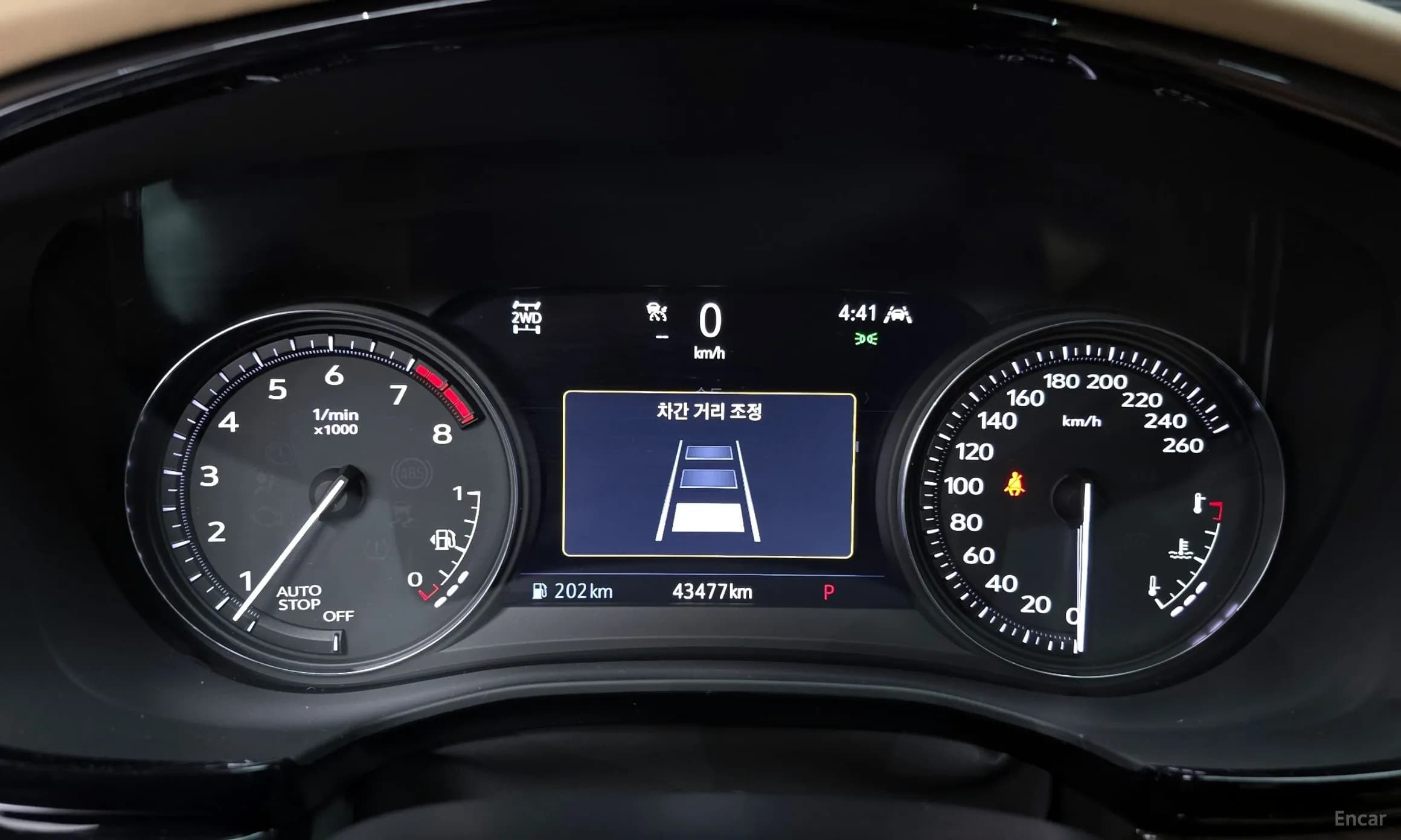XT6