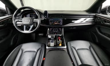 Q8 (4M)