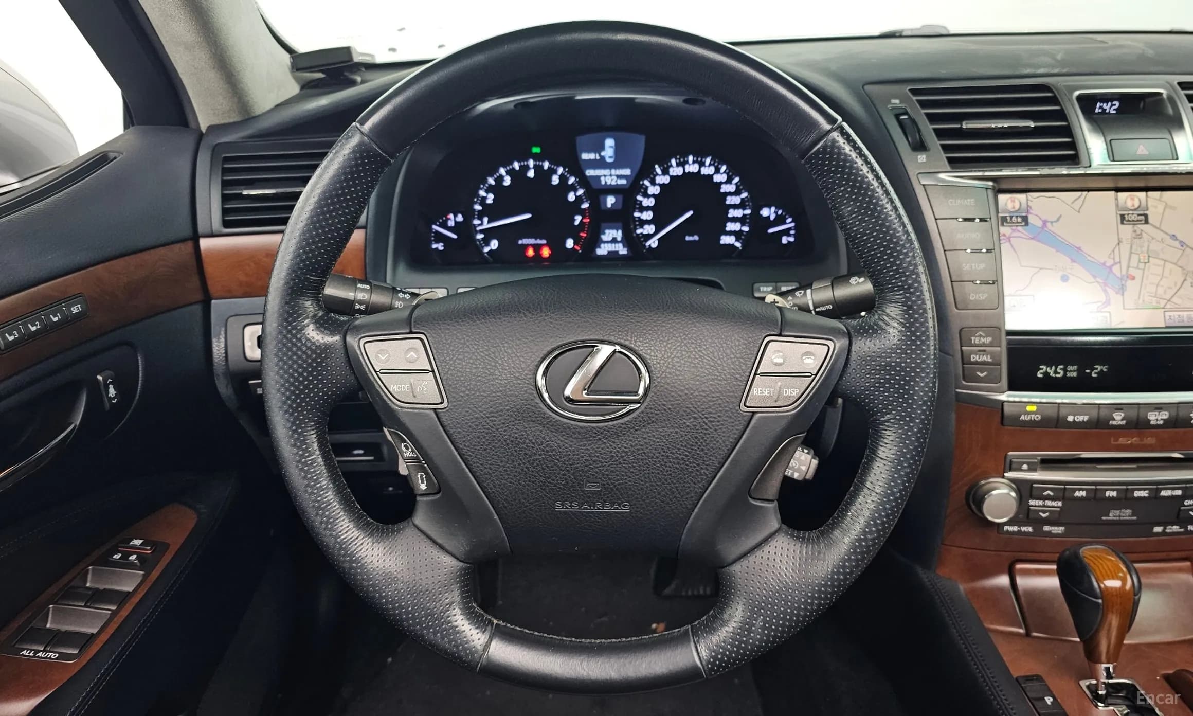 LS460