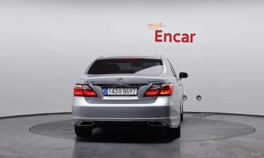 LS460