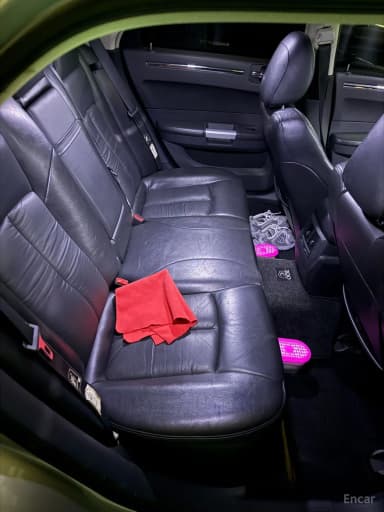 300C
