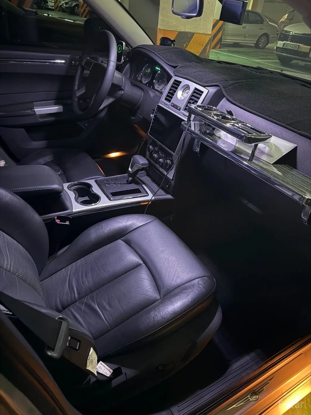 300C