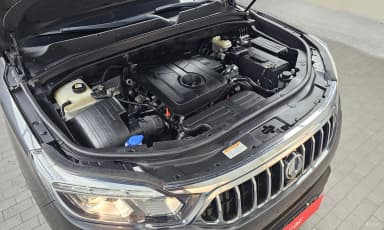 Rexton Sports Khan