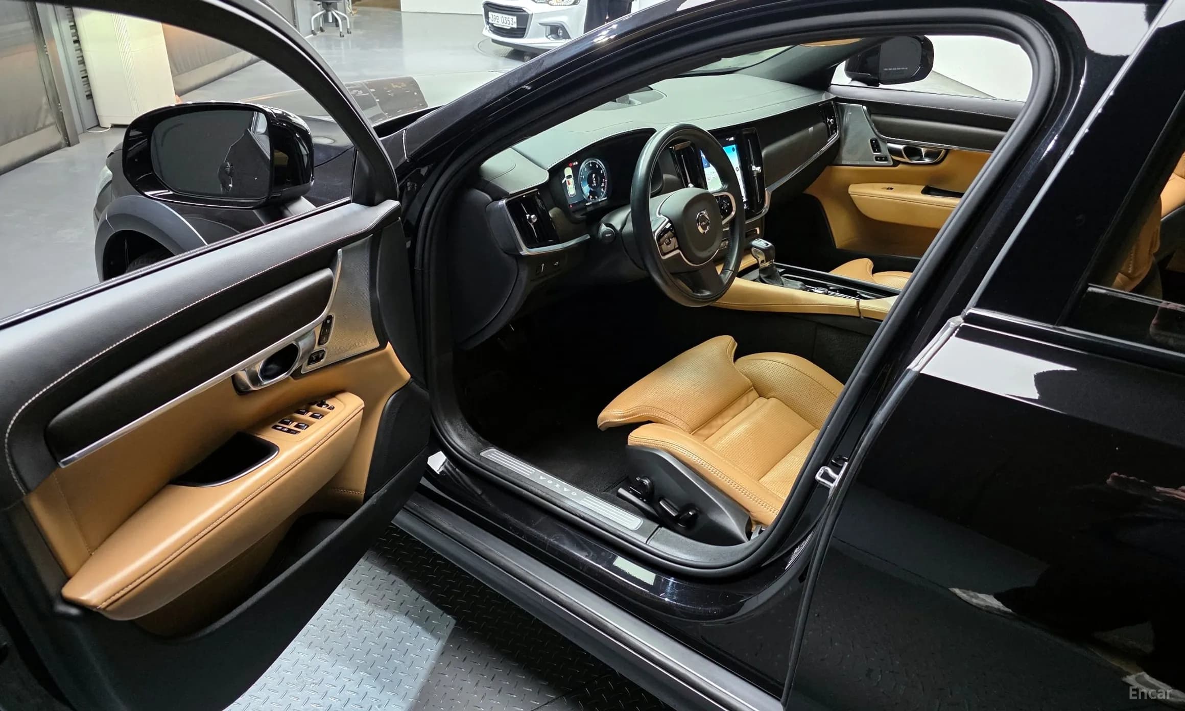 V90 Cross Country