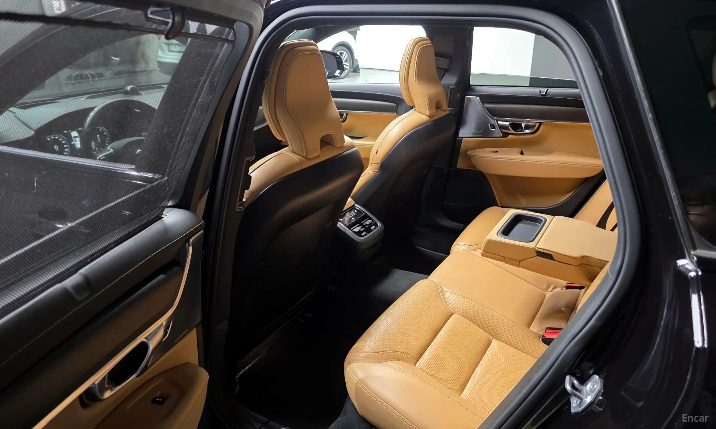 V90 Cross Country