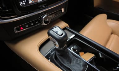 V90 Cross Country