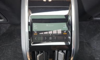 S90