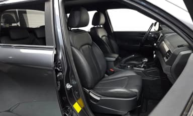 Rexton Sports Khan