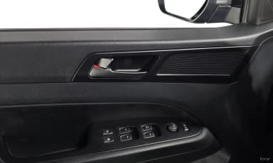 Rexton Sports Khan