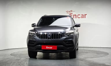 Rexton Sports Khan