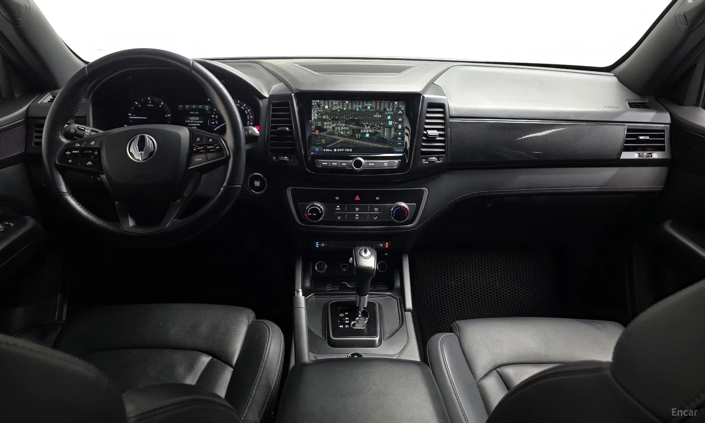 Rexton Sports Khan