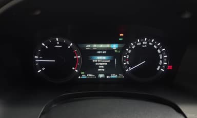 Rexton Sports Khan