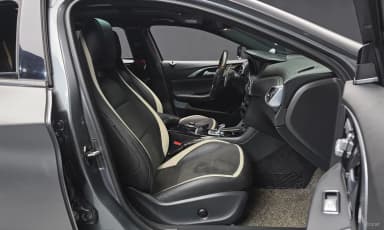 Q30