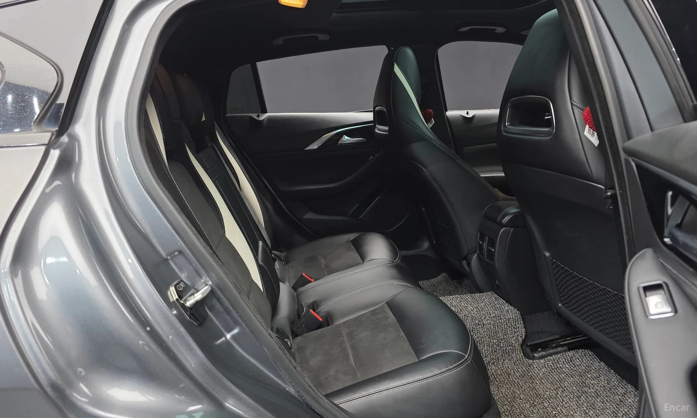Q30